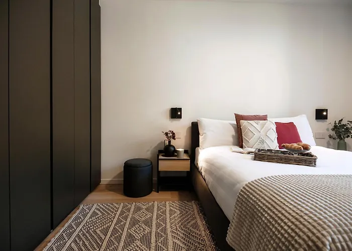 Bella - By Myhomeincomo דירה מנאג'יו