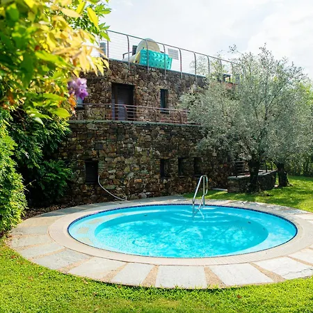 Bella - By Myhomeincomo *