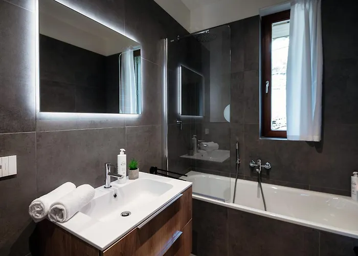 Bella - By Myhomeincomo * Menaggio