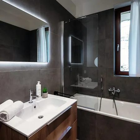 Bella - By Myhomeincomo * Menaggio